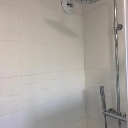 Apartamento T2 A *